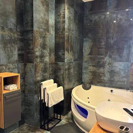 Luxus Apartment Mit Whirlpool In Kiel Exterior photo